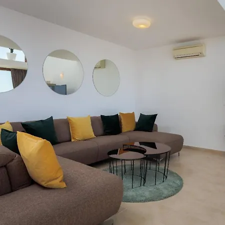 Ferienhaus Mit Privatpool Fur 10 Personen In Rogoznica, Dalmatien Tatil Evi Rogoznica (Sibenik-Knin)